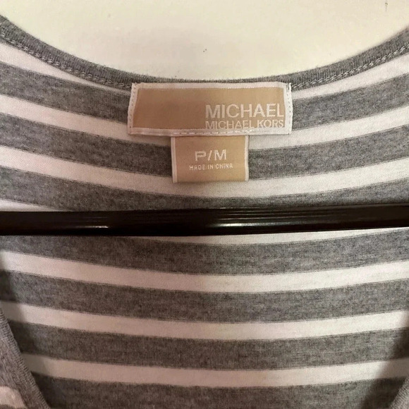Michael Kors sequin front tank. Size P/M - Picture 3 of 4